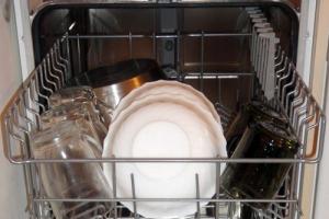 Как правильно наполнить посудомоечную машину